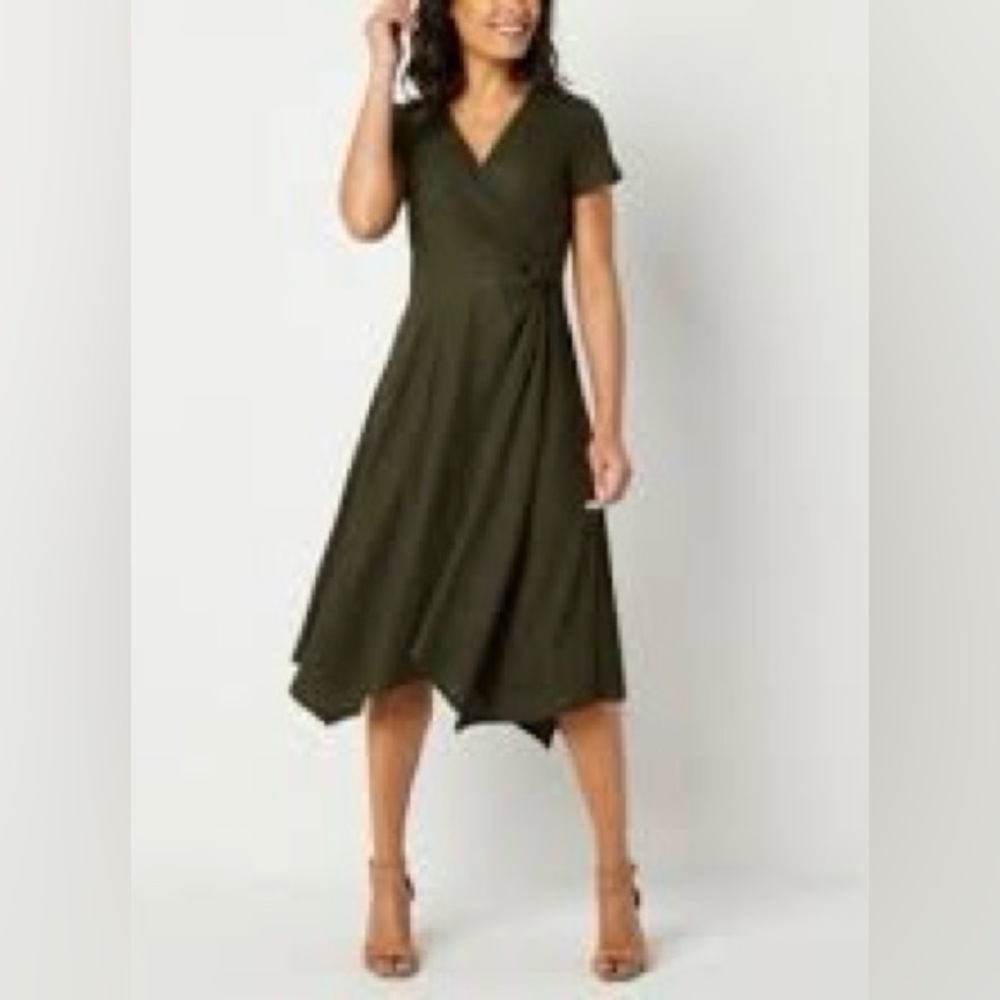 NWT Dress: Sleeveless Jersey, Midi Fit & Flare, Twist at Side Waist, Petite L